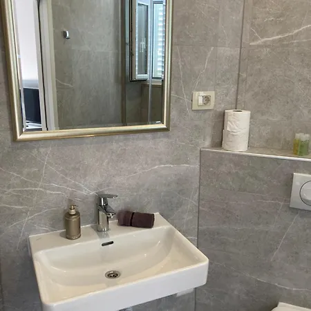 Libertas 1 ゲストハウス ドゥブロブニク