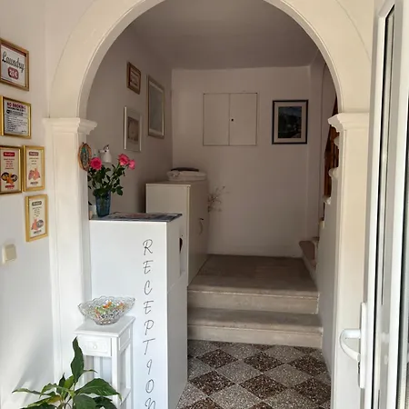 Libertas 1 Pensjonat 3*