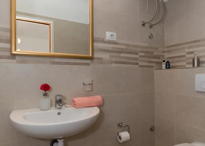 Libertas 1 Pensjonat 3*