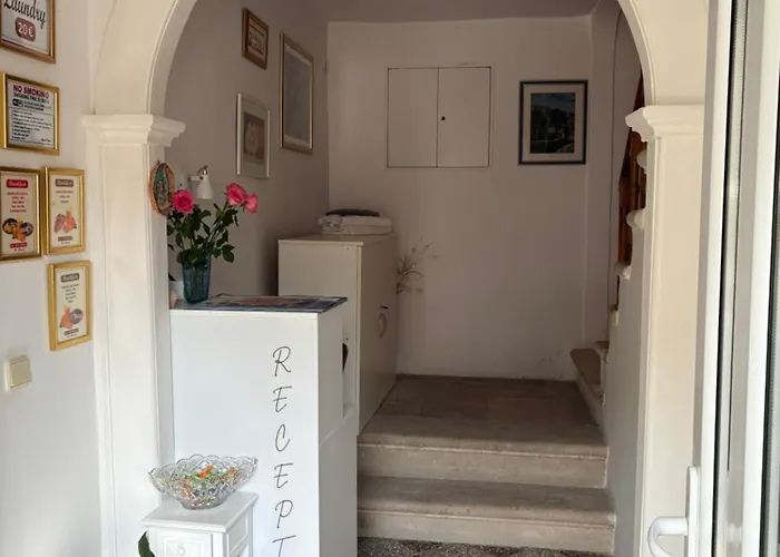 Libertas 1 Pensjonat 3*