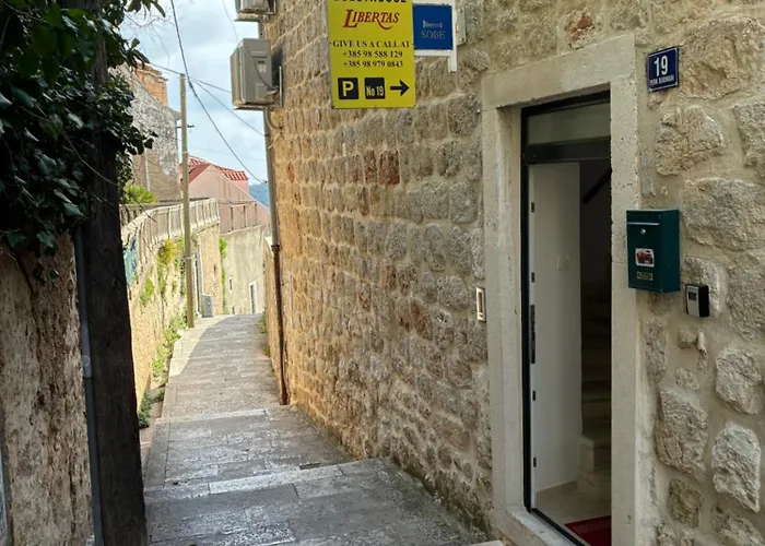 Libertas 1 Pensjonat 3*